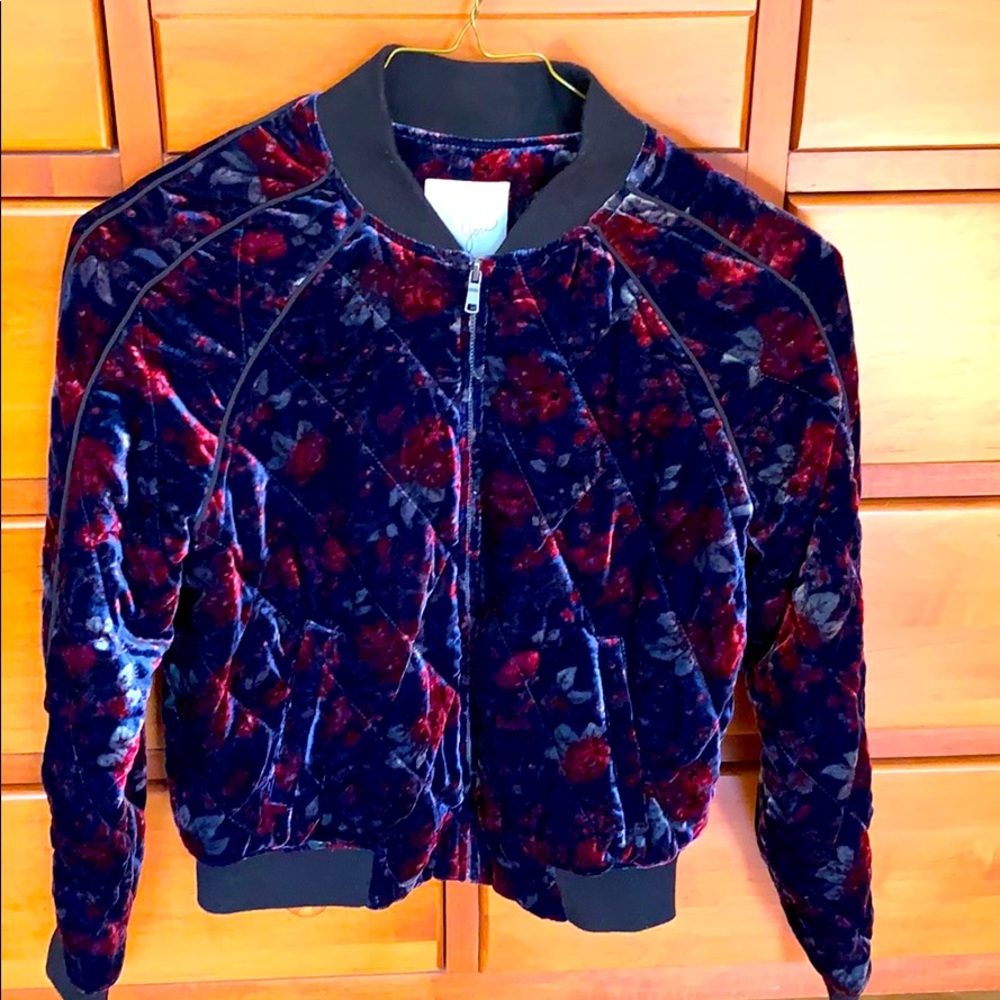 Woman’s Bomber Jacket